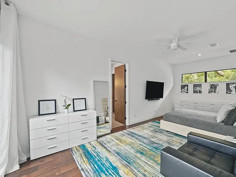 3139 W Waverly Ave — Photo 14