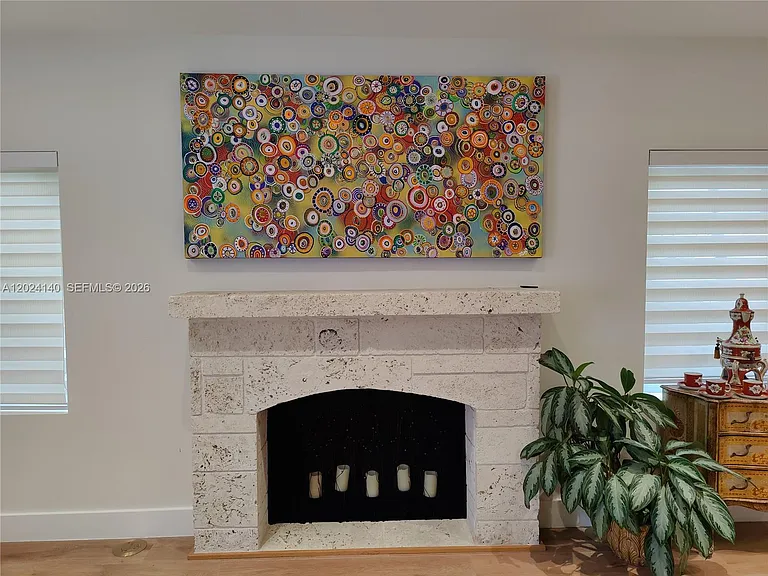 1823 S Bayshore Ln — Photo 12