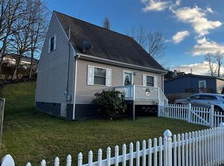 146 Warden St, Beckley, WV 25801