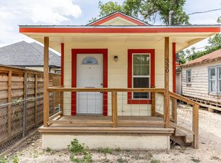 330 Gem Ln, San Antonio, TX 78204