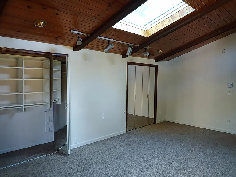 8281 Grizzly Way — Photo 26