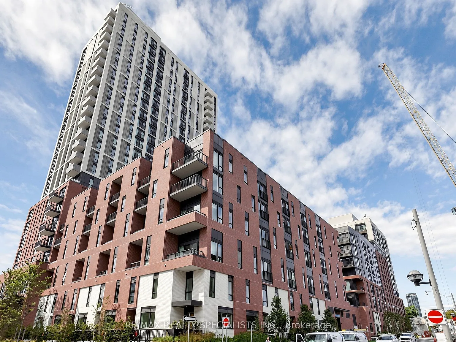 2 bed, $2,500 — Photo 1