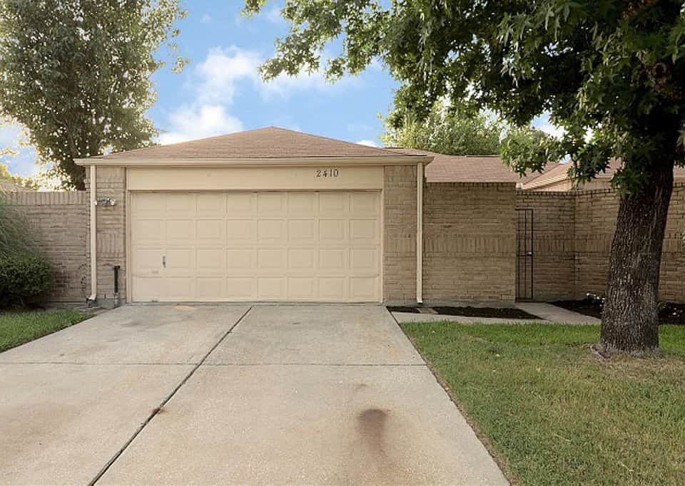1st image of 2410 Colton Hollow Dr