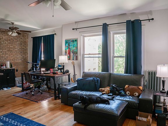 5th image of 4730-4744 N Whipple St #4736-2C