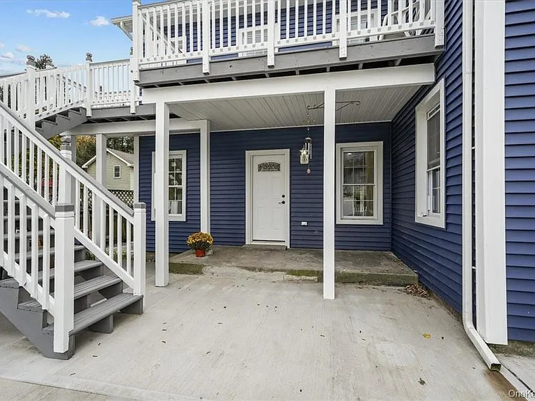 175 W Main St #1 — Photo 17