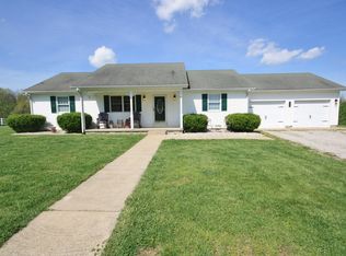 470 Old Peth Rd, Caneyville, KY 42721