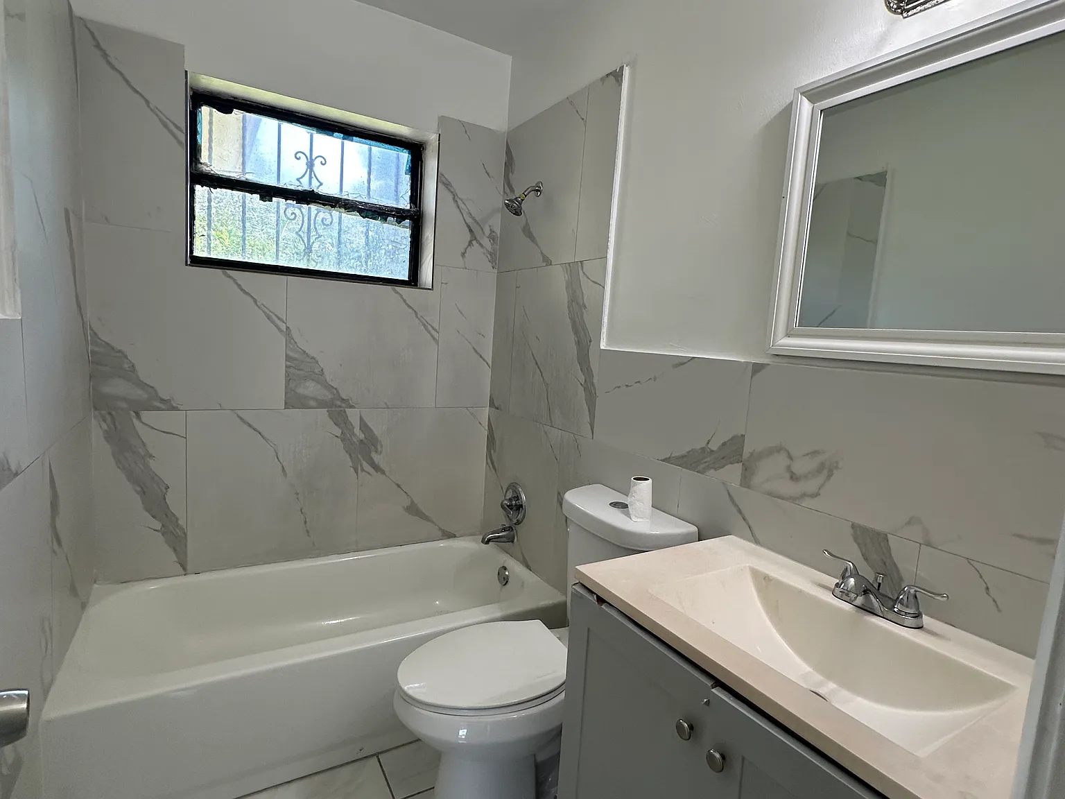 1 bed, $1,700 — Photo 4