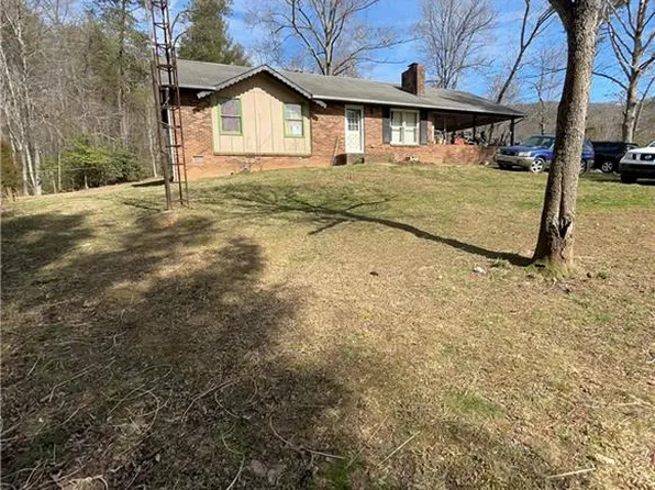 3431 Vannoy Rd, Millers Creek, NC 28651