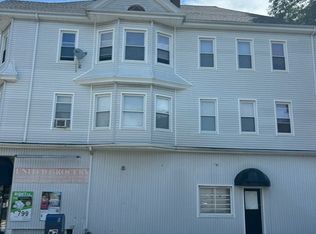 516 Union St #3, New Bedford, MA 02740