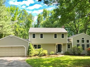 4 Lincoln St, Hopkinton, MA 01748
