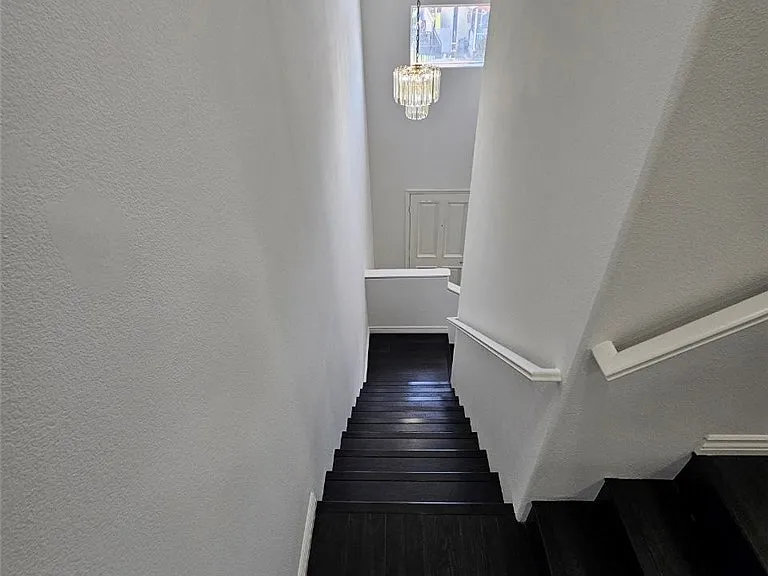 22027 Hawaiian Ave — Photo 13
