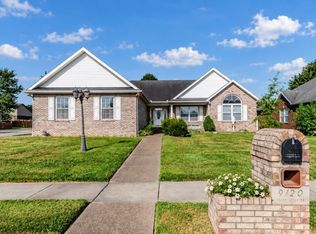 9120 Clear Creek Dr, Evansville, IN 47711