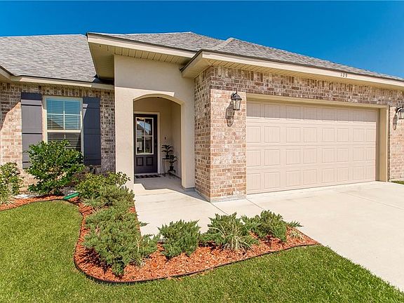 2nd image of 109 Summer Cypress Ln