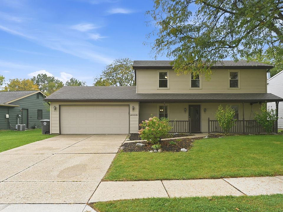 1st image of 2005 Foxboro Dr