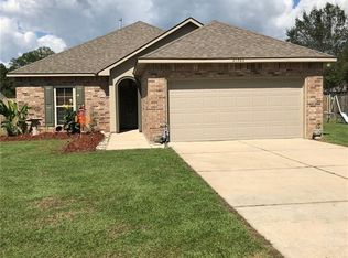 21306 Beau Chateau Blvd, Ponchatoula, LA 70454