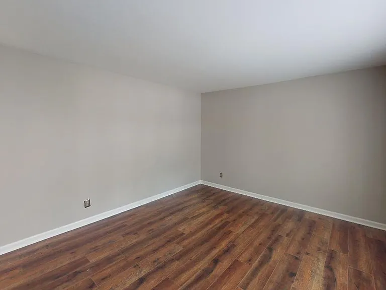 6619 Bunker Hill Cir — Photo 8