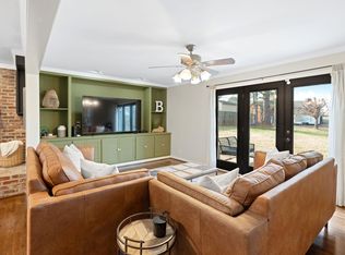 502 S Pawnee Dr, Springfield, TN 37172