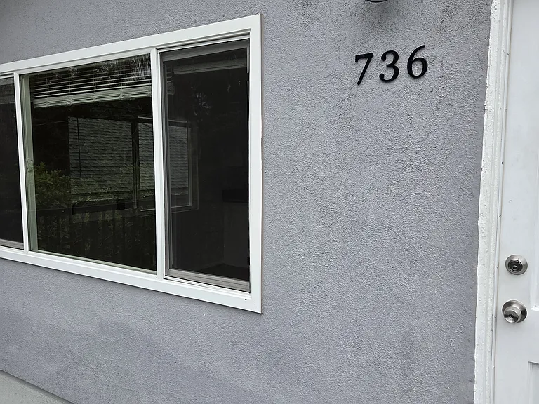 Front of unit