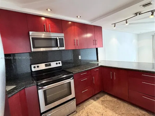 665 NE 83rd Ter, Miami, FL