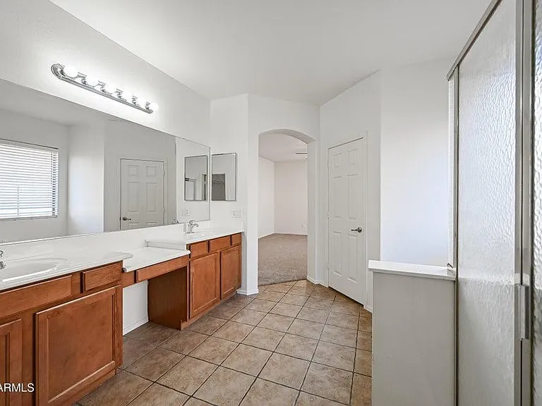 3852 S Eucalyptus Pl — Photo 3
