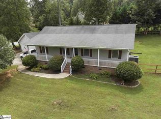 101 Clover Ct, Easley, SC 29640