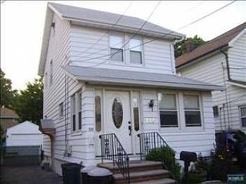 1st image of 727 Schuyler Ave