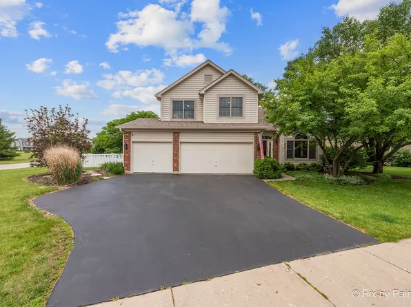 807 Wood Ave, Geneva, IL 60134