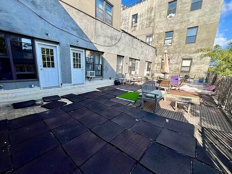 101 Jefferson Ave #2 — Photo 8