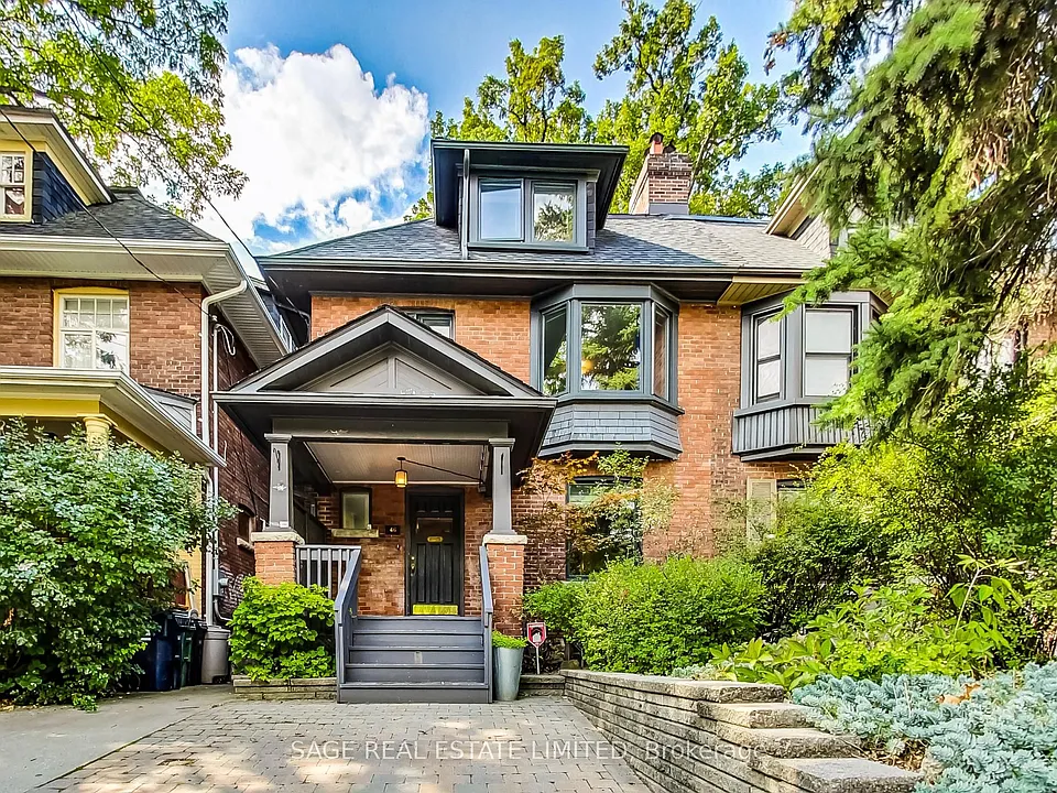 46 Alberta Ave