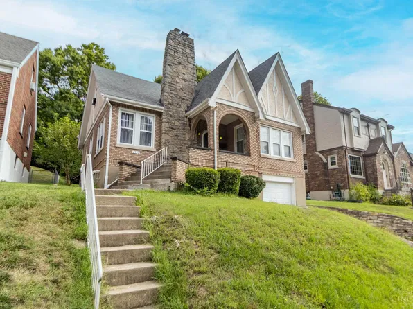 4330 Schulte Dr, Cincinnati, OH 45205
