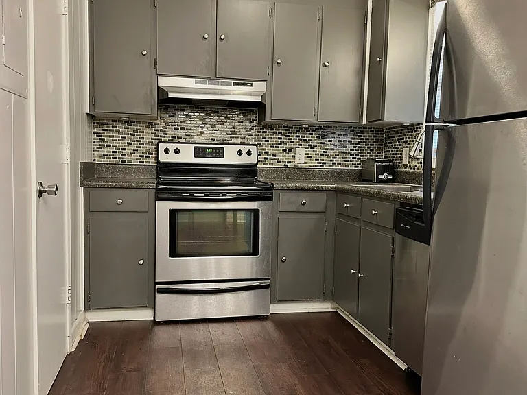 5003 Edwards Rd #19 — Photo 12