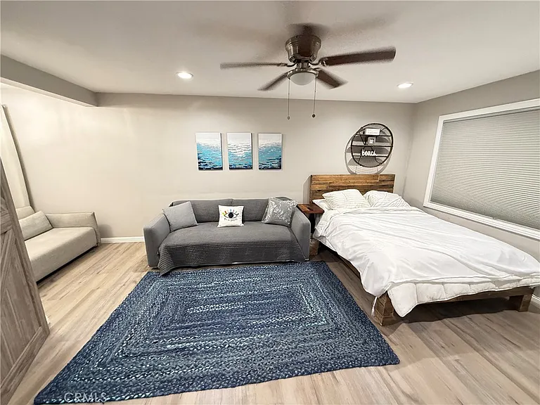 1174 E Ocean Blvd #10 — Photo 25