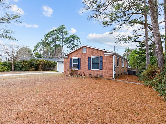 3rd image of 456 Albemarle Dr