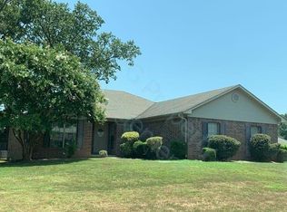 1820 Arden Ln, Conway, AR 72034