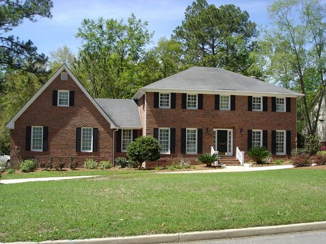 1st image of 1203 Ravenwood Cir