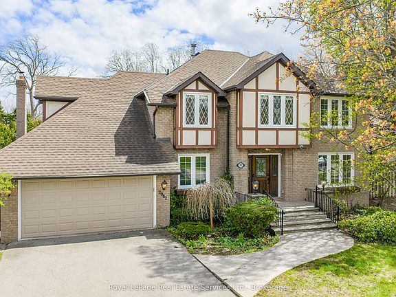 3rd image of 2082 Mississauga Rd