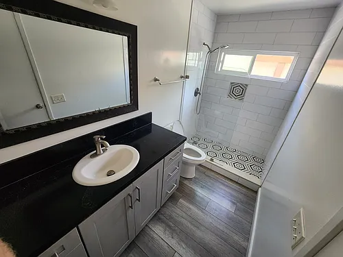 2311 Carnegie Ln #2 Photo 1