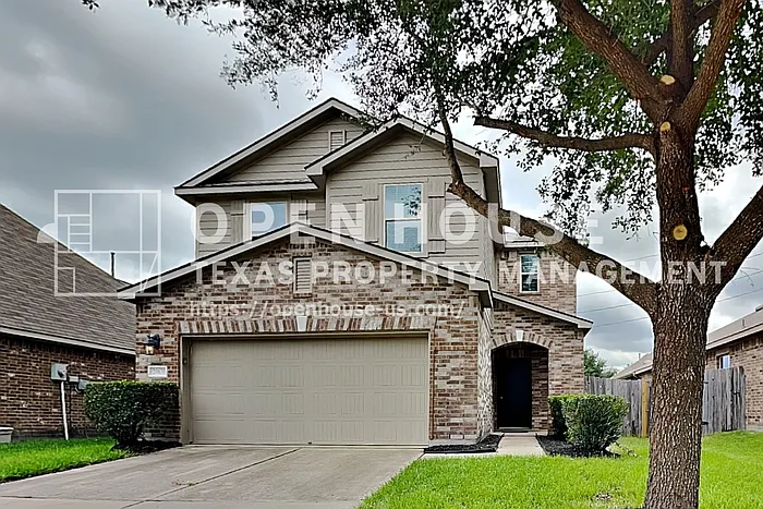 3 bed, 2.5 bath, 2157 sqft, $2,090 — Photo 1