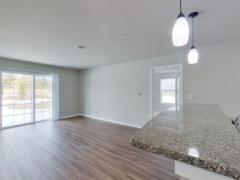 1911 Stoney Ln #80 — Photo 13