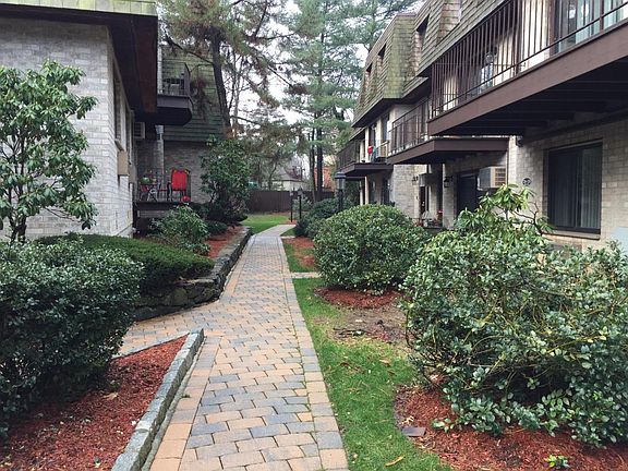 2nd image of 555 Central Park Ave #3