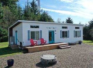 968 Horizon Hill Rd, Yachats, OR 97498