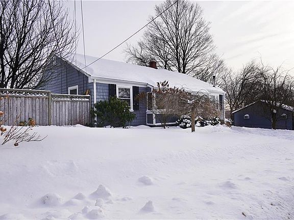 3rd image of 50 Blackstone St
