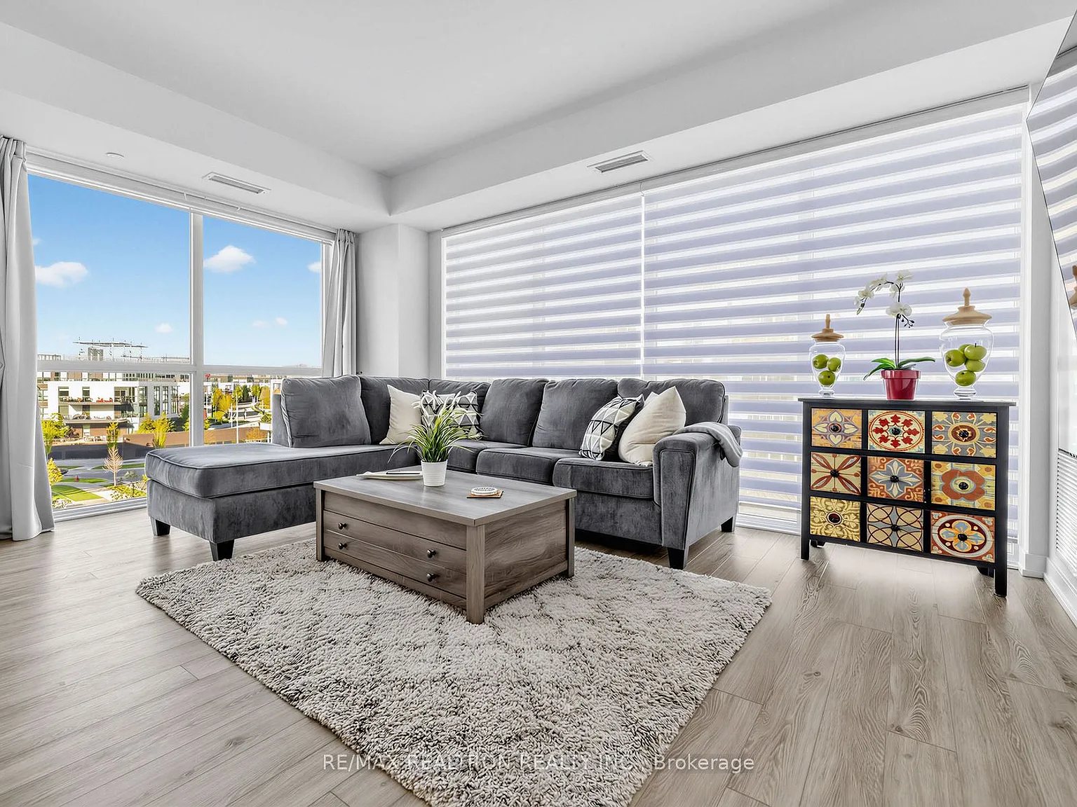 2 bed, $3,000 — Photo 4