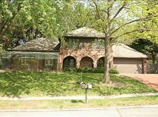 4307 Aspen Dr, West Des Moines, IA 50265