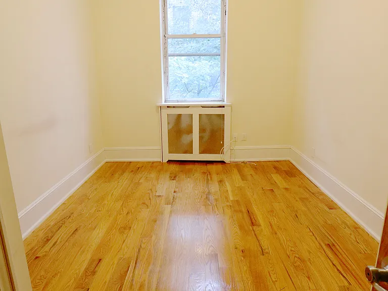 118 W 74th St #2B — Photo 11
