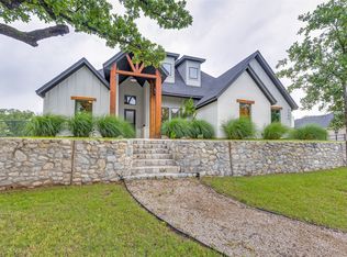 1156 Horizon Trace Dr, Azle, TX 76020