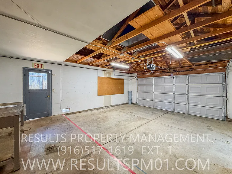 112 Dyrell Way — Photo 40