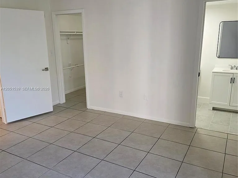 8025 SW 107th Ave #202 — Photo 11