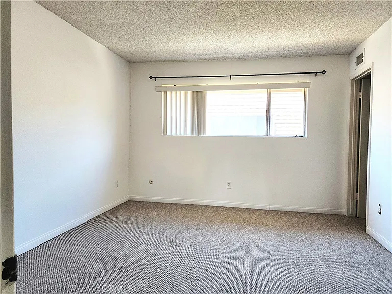 3733 N Harbor Blvd #53 — Photo 10