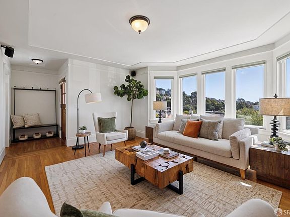 3rd image of 174 Granville Way